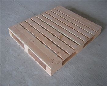 使用木制托盤(pán)的時(shí)候運(yùn)輸問(wèn)題要注意哪些呢？